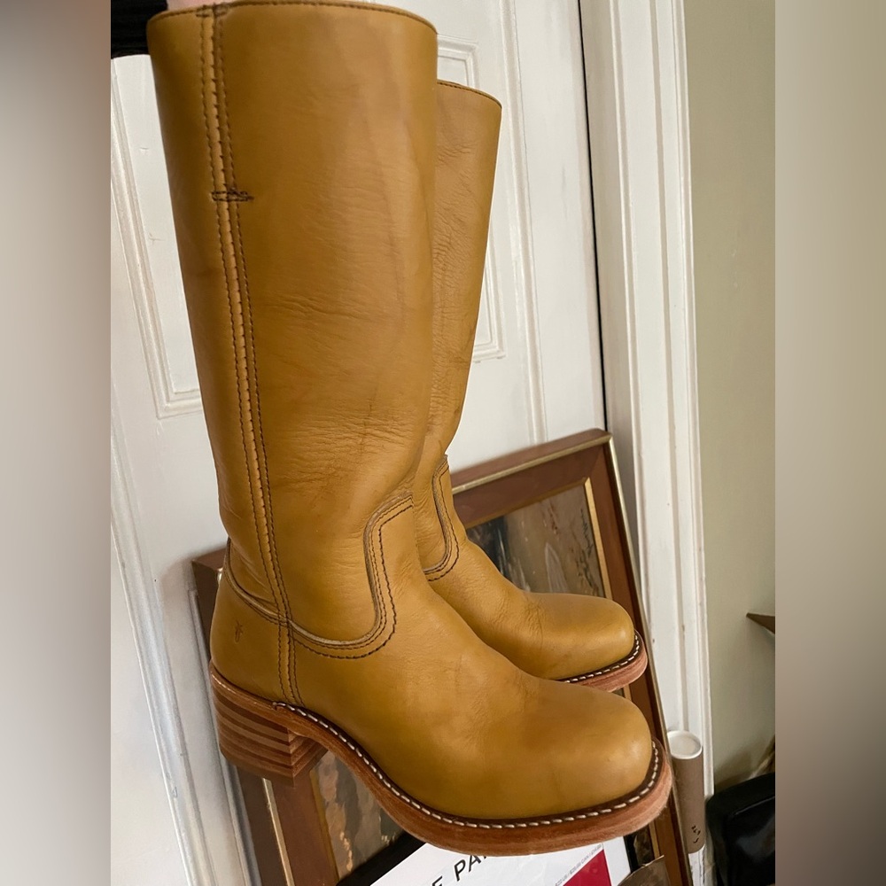 Frye Campus 14L Banana